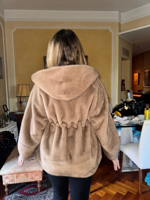 pelliccia anastasia royale